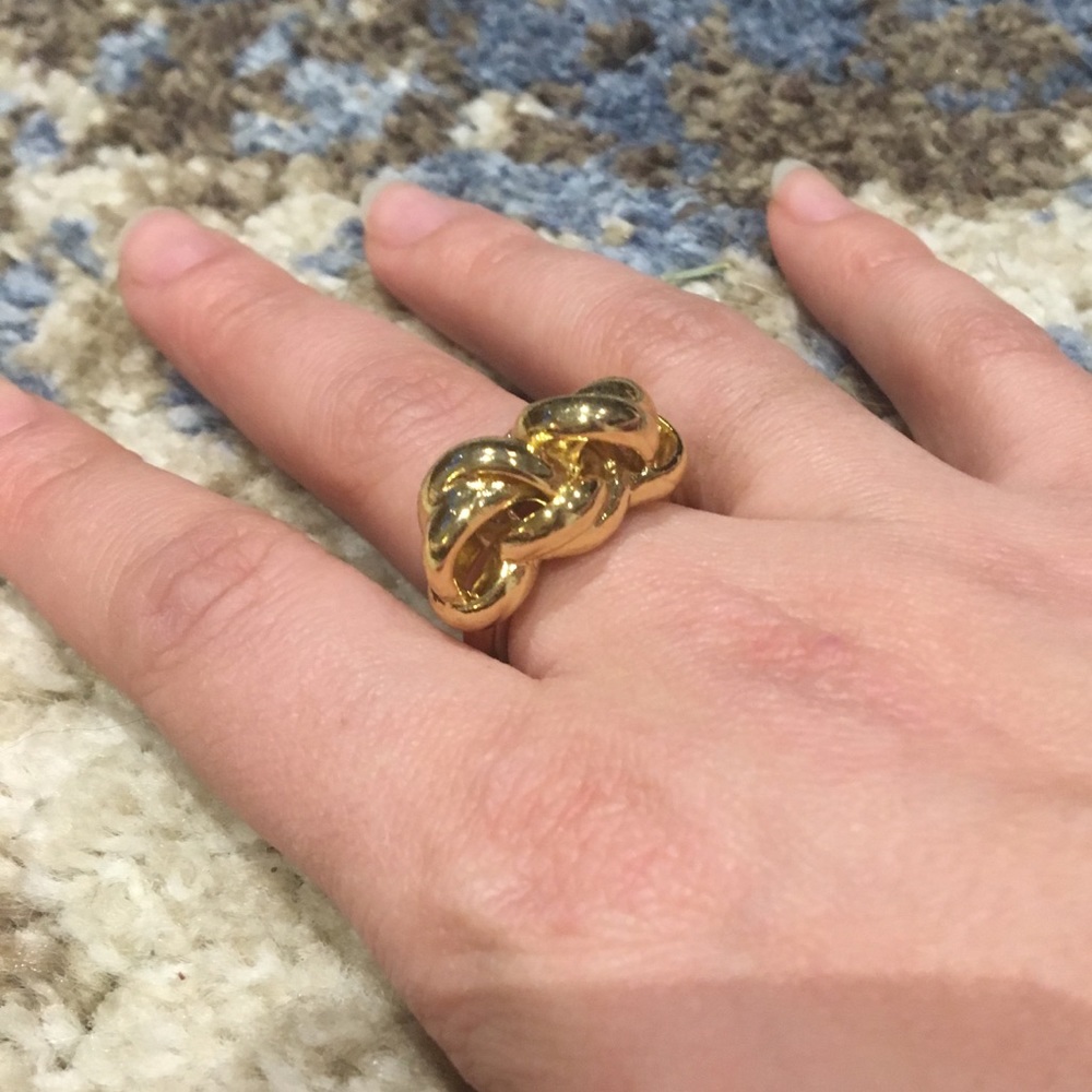 Knotted Ring - Picture 2 of 6